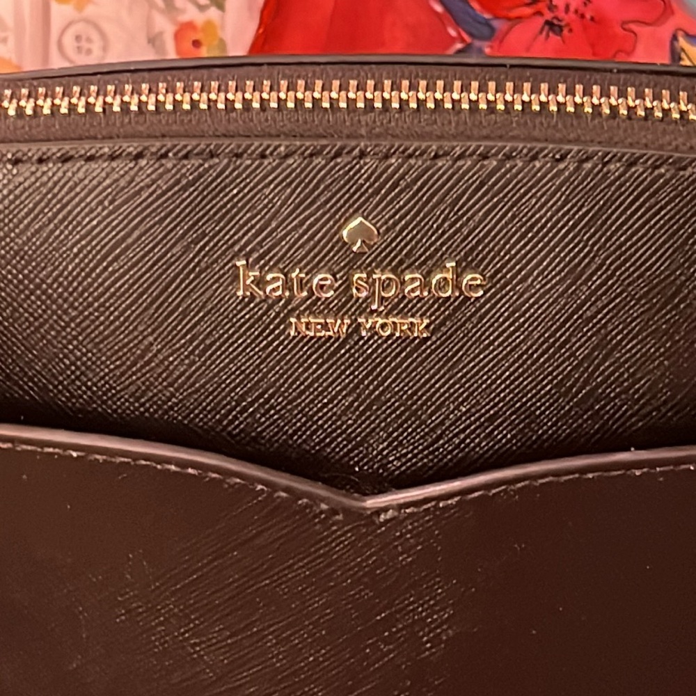 Kate Spade NEW WITH TAGS dome satchel- dust bag + crossbody strap - Price Firm - Picture 4 of 9